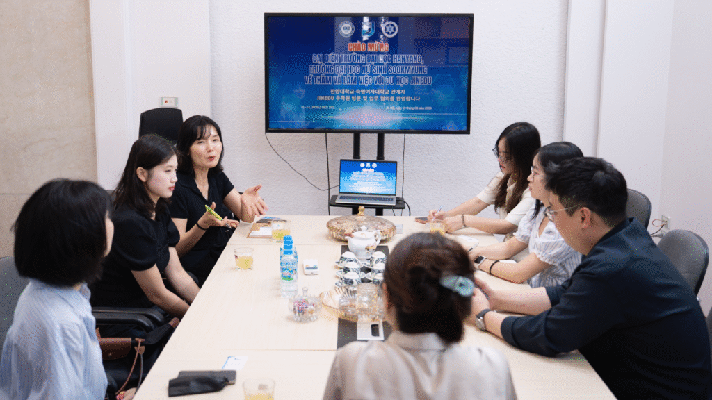 Đại học Hanyang và Đại học Sookmyung gặp gỡ và trao đổi cùng đội ngũ Jinedu